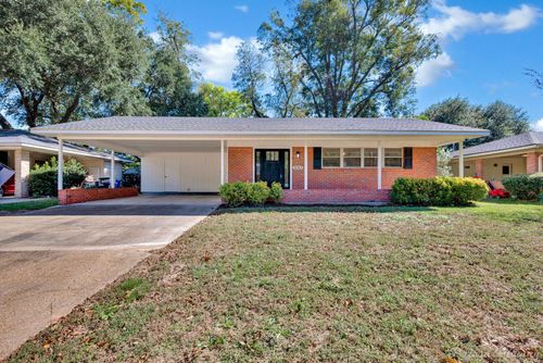 2043 Shadywood Ln, Shreveport, LA, 71105-3815 | Card Image