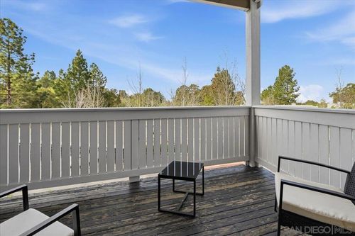 2423 Creekside Ct, Hayward, CA, 94542-2358 | Card Image