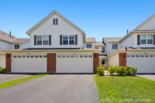 392 Bluegrass Pkwy, Oswego, IL, 60543-4022 | Card Image