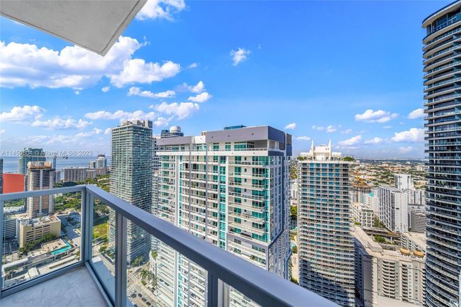 APT-4307 - 1060 Brickell Ave, Condo with 3 bedrooms, 3 bathrooms and null parking in Miami FL | Image 15