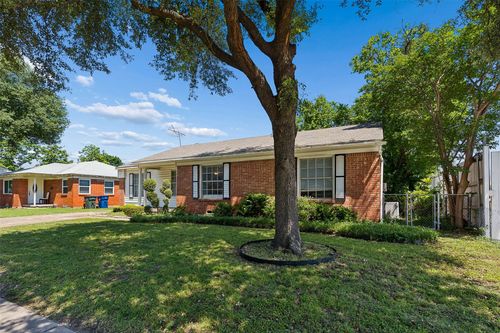 2225 Brooks St, Garland, TX, 75041-2505 | Card Image