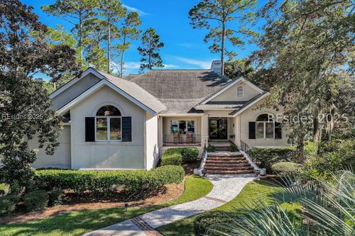 21 Strawberry Hill Rd, Hilton Head Island, SC, 29928-3325 | Card Image
