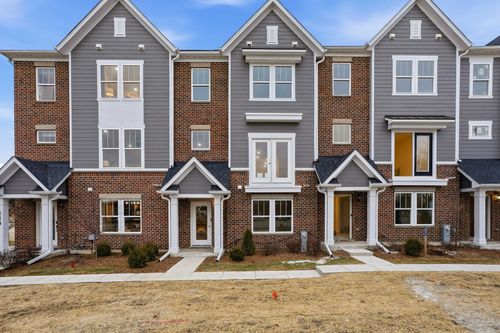 11348-240 Warren Ave, Bloomingdale, IL, 60108 | Card Image