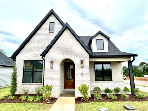2329 S 31st St, Rogers, AR, 72758-5305 | Card Image