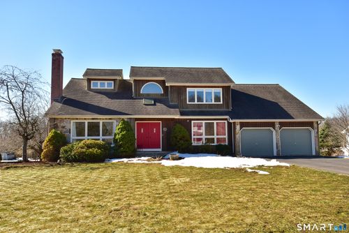 35 Vincent Cir, South Windsor, CT, 06074-1876 | Card Image