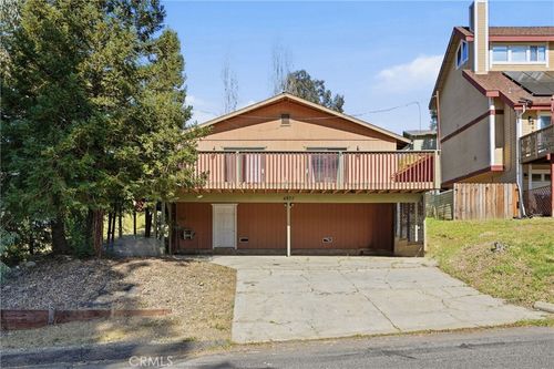 4837 Tumbleweed Way, Paso Robles, CA, 93446-4216 | Card Image