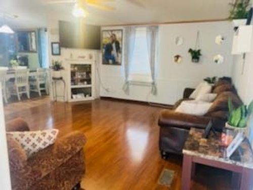 505 August St, El Campo, TX, 77437-5635 | Card Image