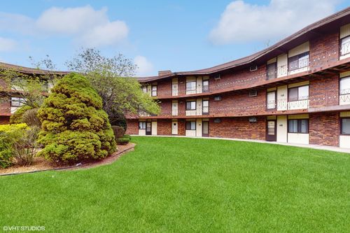 apt-166-2306 Holiday Ter, Lansing, IL, 60438-1677 | Card Image