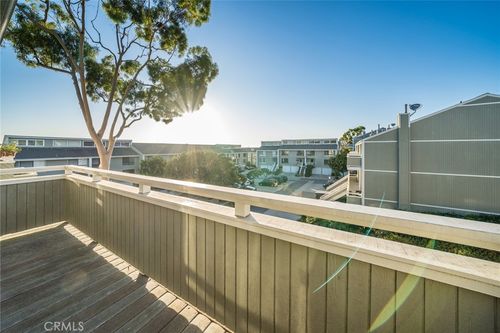 1 Land Fall Ct, Newport Beach, CA, 92663 | Card Image