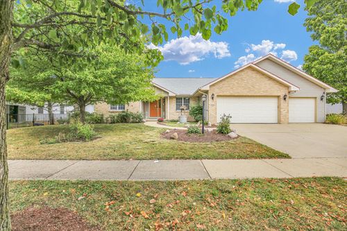 3104 Countrybend Ln, Champaign, IL, 61822-6168 | Card Image