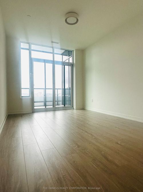 804-2485 Eglinton Ave W, Mississauga, ON, L5M2T1 | Card Image