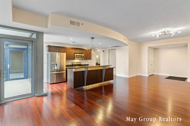 APT-1503 - 335 Bridge St Nw, Condo with 2 bedrooms, 2 bathrooms and null parking in Grand Rapids MI | Image 6
