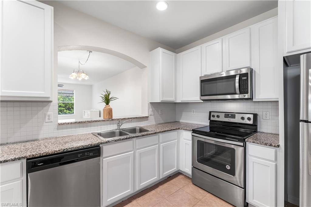 Residential in FORT MYERS 4