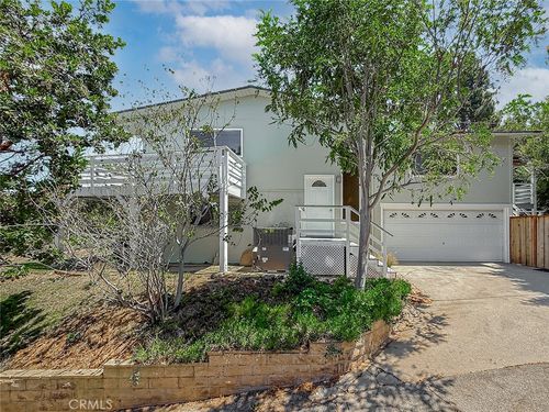 1496 Kathleen Dr, Newbury Park, CA, 91320-4662 | Card Image