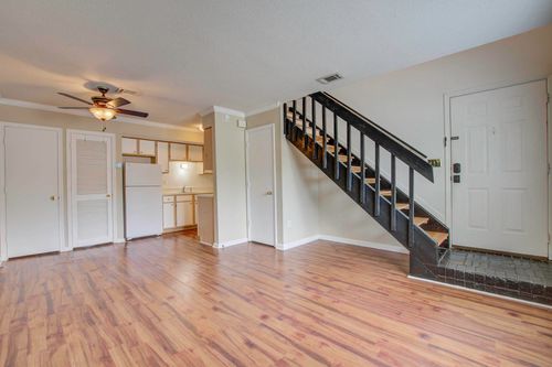 f7-2494 Etiwan Ave, Charleston, SC, 29414-5574 | Card Image