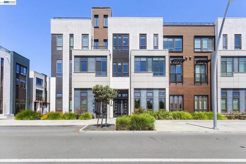 1002-55 W Atlantic Ave, Alameda, CA, 94501-7686 | Card Image