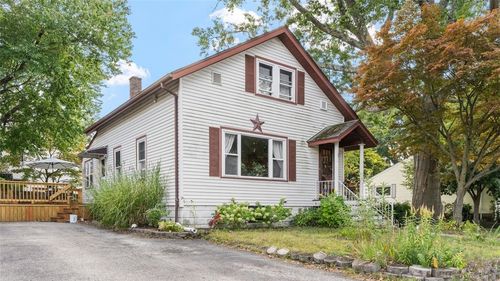 26 Rutherglen Ave, Providence, RI, 02907-3521 | Card Image