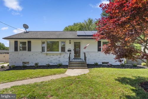 1105 Sunset Dr, SOMERDALE, NJ, 08083-1925 | Card Image