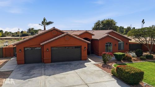 5051 E 37th St, Yuma, AZ, 85365-7732 | Card Image