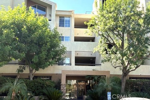 203-5525 Canoga Ave, Woodland Hills, CA, 91364 | Card Image