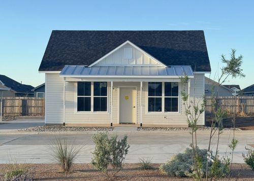 unit-108-802 S Creek St, Fredericksburg, TX, 78624-4888 | Card Image