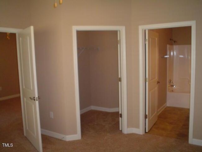 Photo #7 | Image 7
