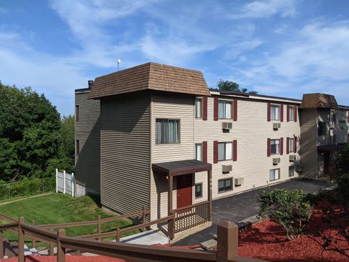 711-107 Treetop Cir, Laconia, NH, 03246 | Card Image