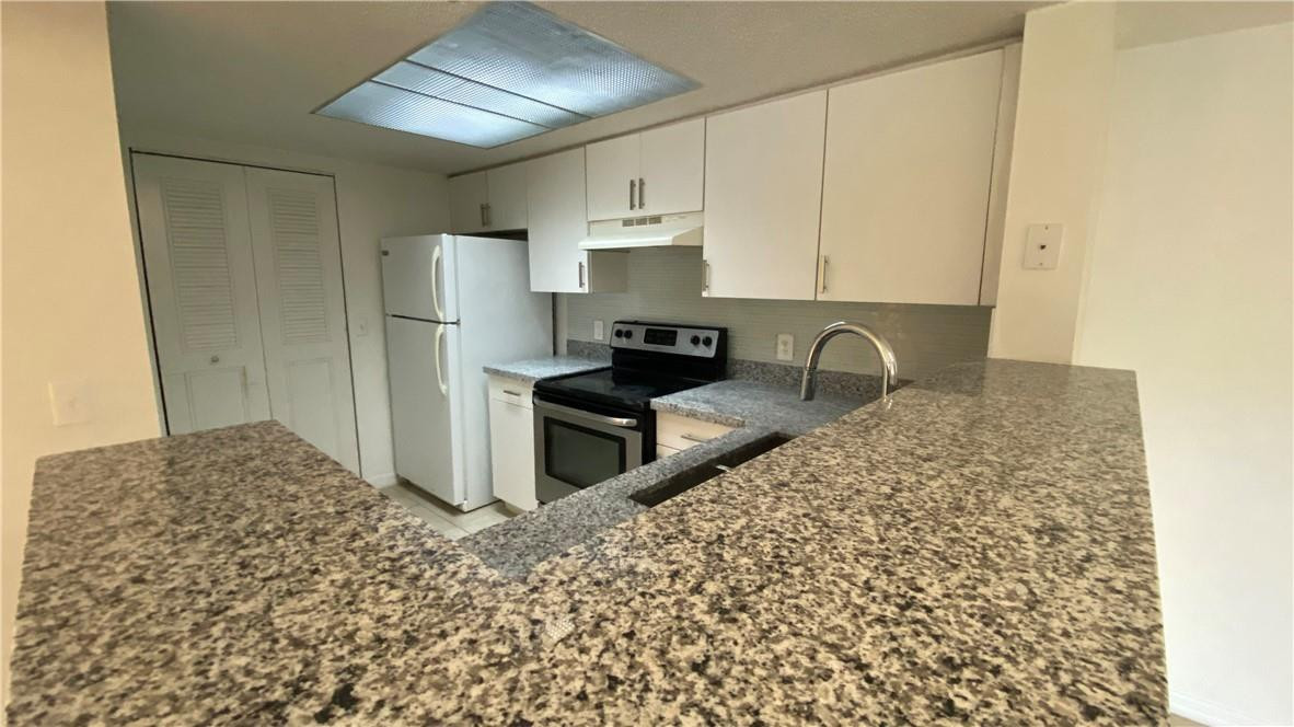 Residential Lease in Coconut Creek