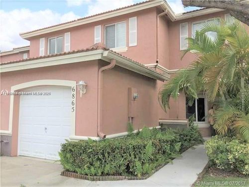 6865 Sw 164th Ct, Miami, FL, 33193-5535 | Card Image