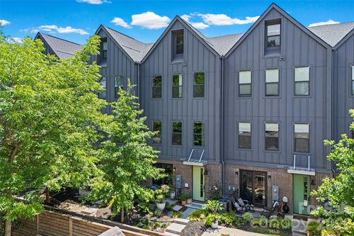 4017 Plaza Row Ct, Charlotte, NC, 28205-3178 | Card Image