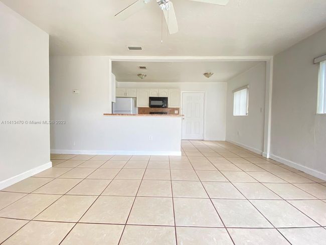 0 - 1280 Ne 211th Ter, House other with 3 bedrooms, 2 bathrooms and null parking in Miami FL | Image 3