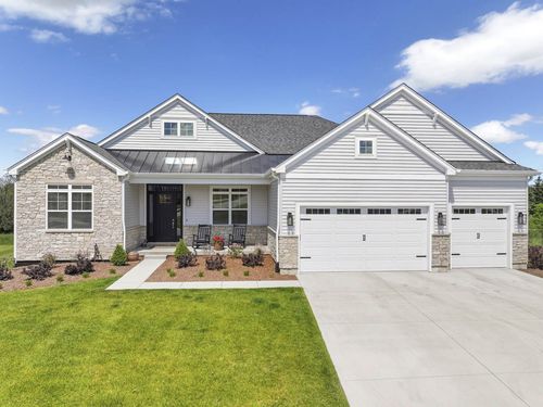 1740 Stonemill Cir, Lake Geneva, WI, 53147-5603 | Card Image