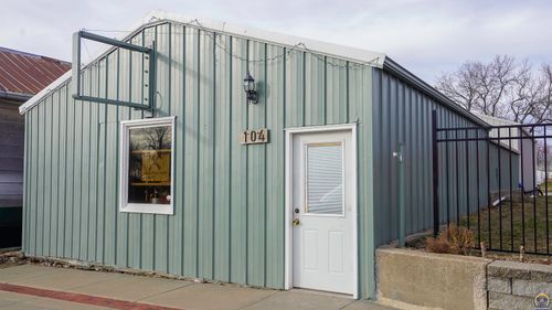 104 E Main St, Mayetta, KS, 66509-9283 | Card Image