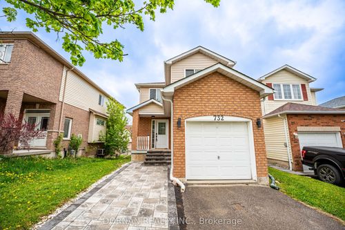 732 Trailview Dr, Peterborough, ON, K9J8P2 | Card Image