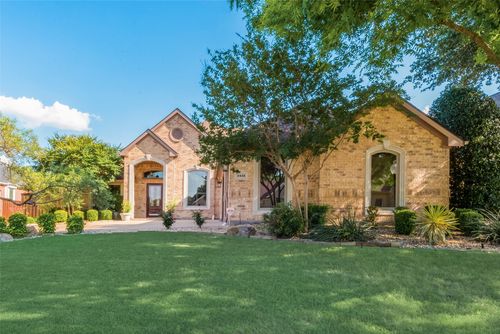 2435 Waterside Dr, Grand Prairie, TX, 75054-6806 | Card Image