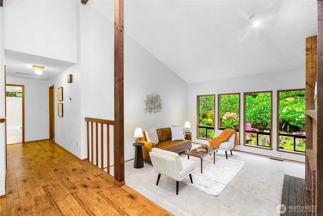 Open-concept living room | Image 9