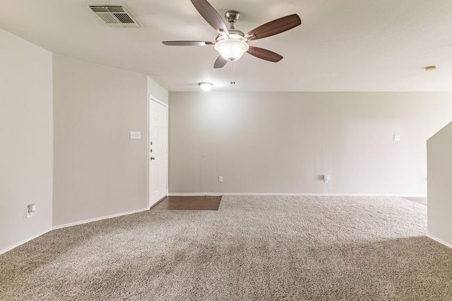 7831 Galleon Field Ln, House other with 3 bedrooms, 2 bathrooms and 1 parking in Cypress TX | Image 7