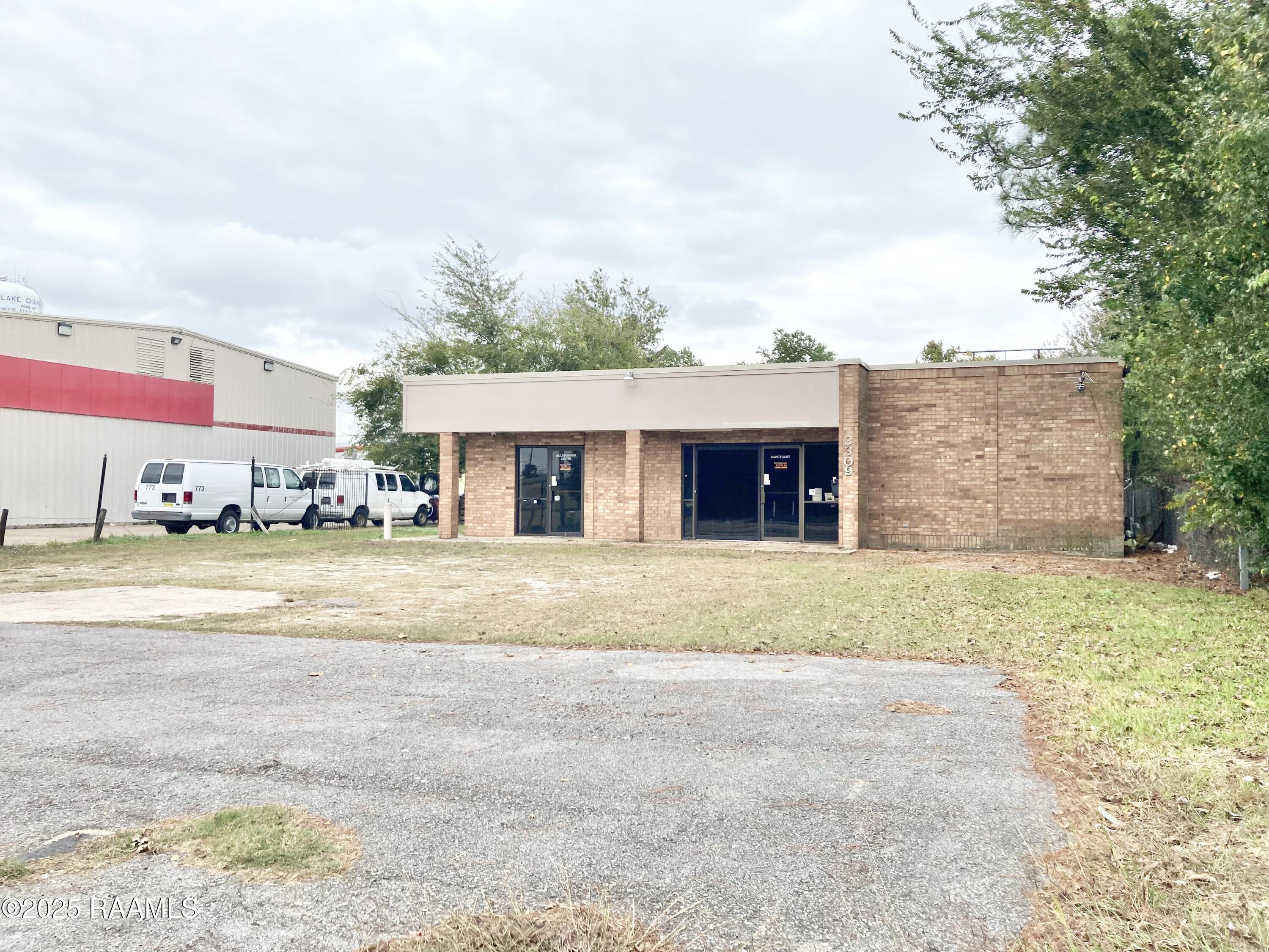 Commercial Sale in Lake Charles 3