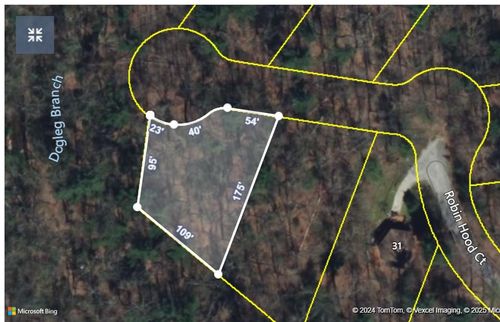 35 Robin Hood Ct, Crossville, TN, 38558-6325 | Card Image