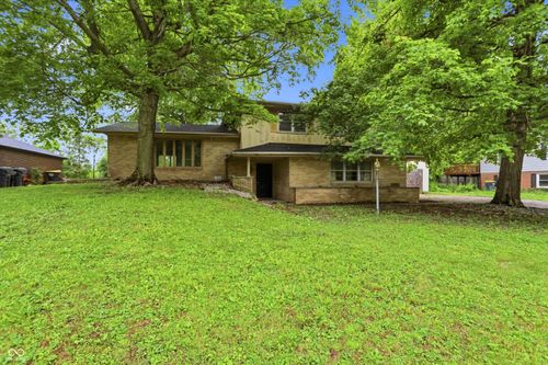 826 Yorkshire Rd, Anderson, IN, 46012-2650 | Card Image