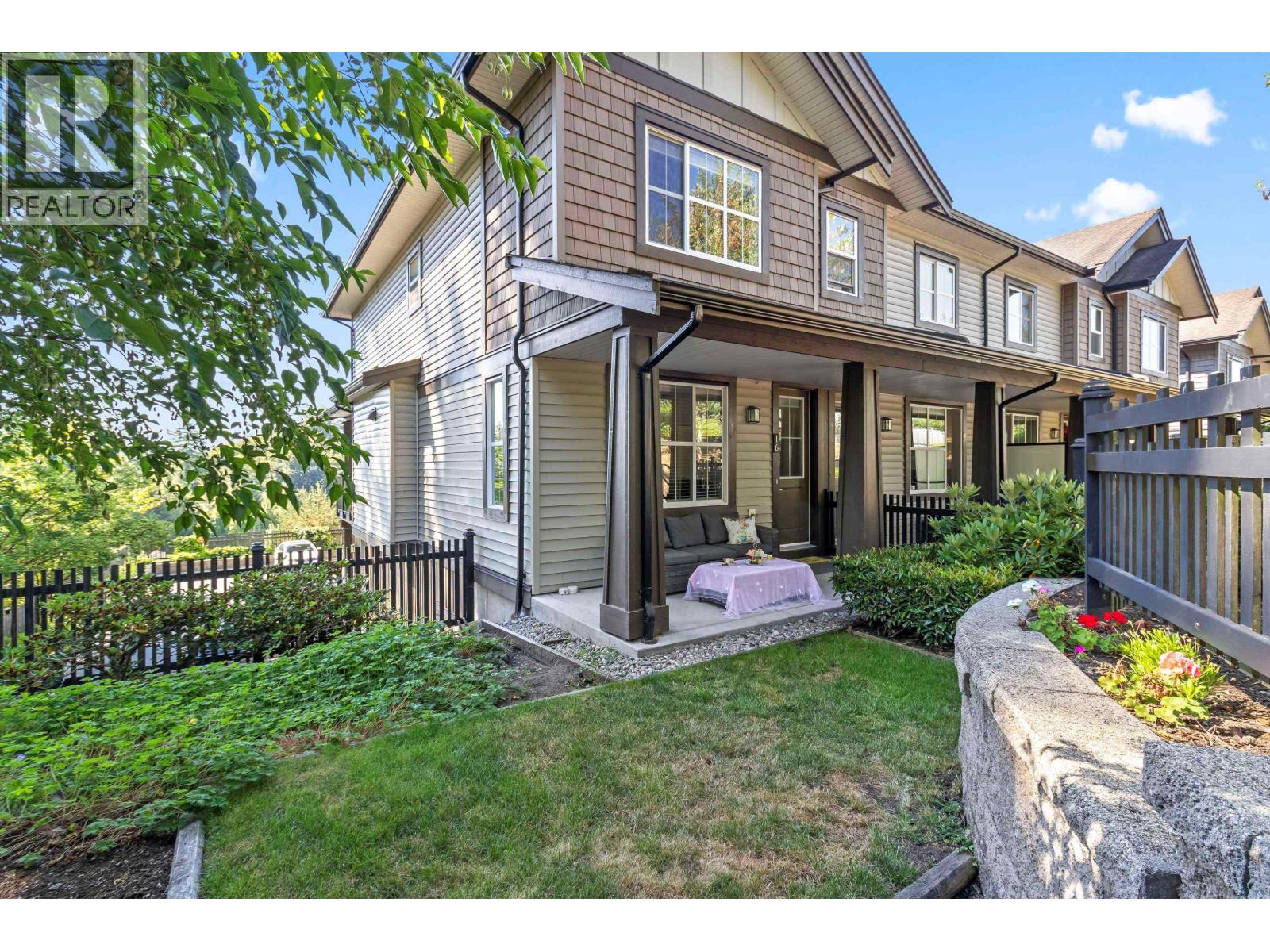 Residential in Maple Ridge 2