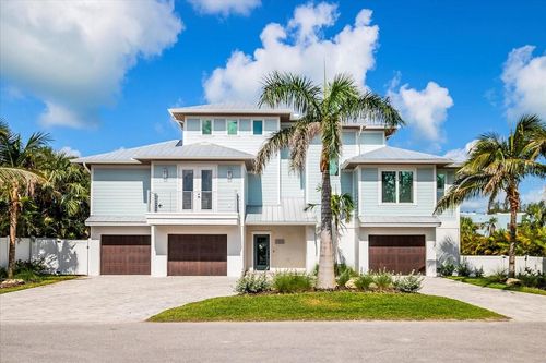 3702 5th Ave, HOLMES BEACH, FL, 34217-1935 | Card Image