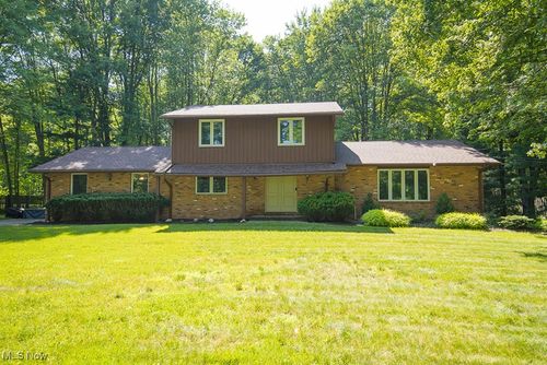 4280 Som Center Rd, Moreland Hills, OH, 44022-2314 | Card Image
