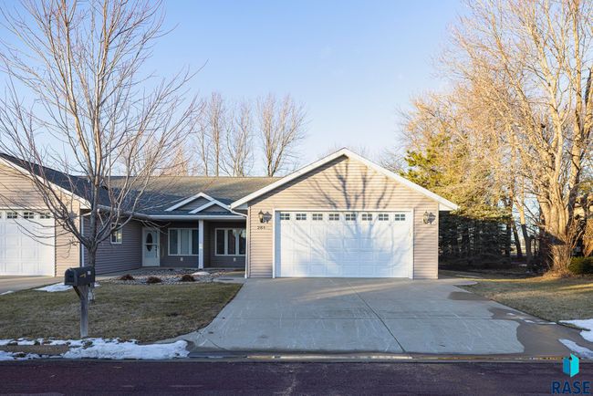284 7th St, Townhouse with 2 bedrooms, 2 bathrooms and null parking in Westbrook MN | Image 31