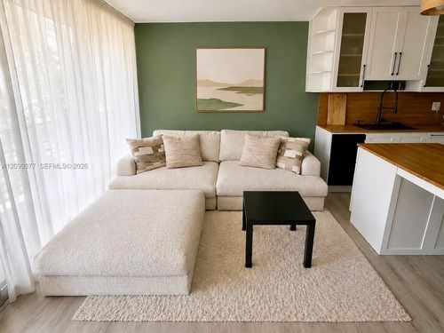 d6-901 N Birch Rd, Fort Lauderdale, FL, 33304-3332 | Card Image