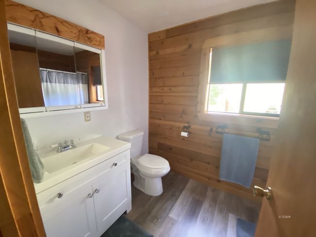 Main bathroom | Image 19