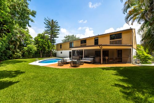 342 Fairway W, Tequesta, FL, 33469 | Card Image
