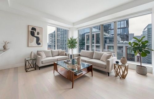 apt-1607-135 Seaport Blvd, Boston, MA, 02210-2721 | Card Image