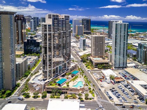 apt-607-600 Queen St, Honolulu, HI, 96813-5117 | Card Image