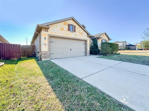 332 Country Crossing Cir, Magnolia, TX, 77354-3518 | Card Image